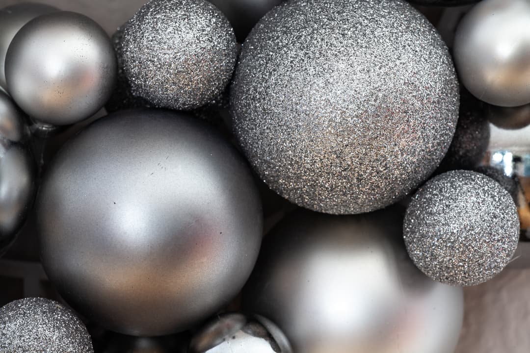 Grinding Balls | Grinding Cylpebs | Ball Mill Liner | SAG Mill Liner | AG Mill Liner | Rod Mill Liner